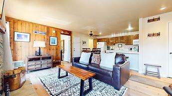 Hidden Valley 107 Quite and Cozy, Shot walk to the Village by RedAwnin