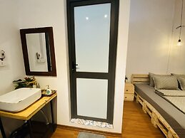 Sunny Hanoi Homestay