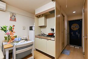 Nishishinjuku Hana Apartment
