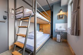 Wise Owl Hostels Kyoto