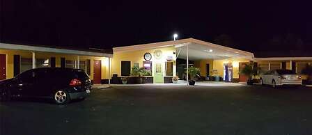 Tropicana Motel Wauchula
