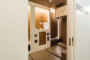 Sleepover Terminal 3, Concourse C – formerly sleep ‘n fly