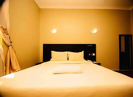 Panone Hotel Boma