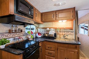 Jeju Starlight Glamping