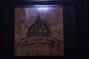Luxury Floor