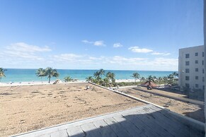542 Ocean View Hollywood Beach