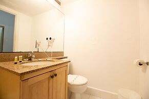 320 City View Hollywood Beach