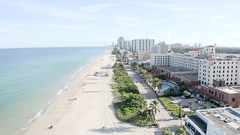 433 Studio Hollywood Beach Resort