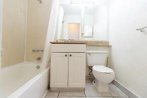 679 City View Hollywood Beach