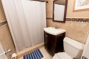 457 City View Hollywood Beach Resort