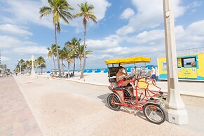 629 Ocean View Hollywood Beach