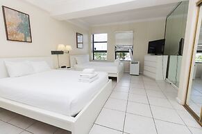 551 City View Hollywood