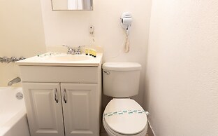 551 City View Hollywood