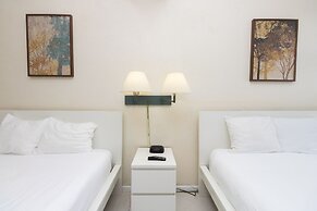 551 City View Hollywood