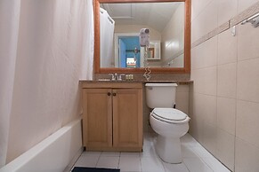 746 Ocean View Hollywood Beach Resort