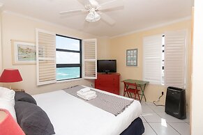 703 Ocean View Hollywood Beach