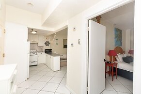 703 Ocean View Hollywood Beach