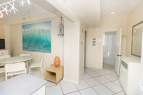 703 Ocean View Hollywood Beach