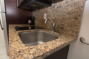 217 Hollywood Beach Resort