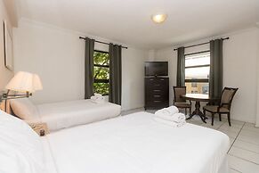 217 Hollywood Beach Resort