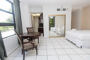 217 Hollywood Beach Resort