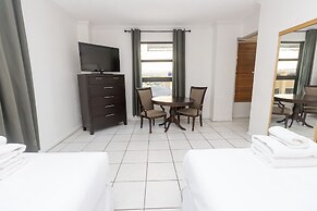 217 Hollywood Beach Resort