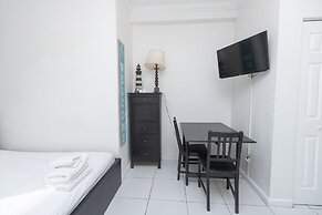 584 Ocean View Studio Hollywood Beach