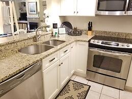 Sea Winds 16 2 Bedroom Condo by Redawning