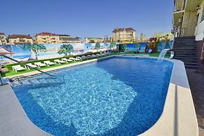 Leonidas Hotel