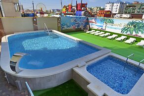 Leonidas Hotel