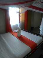 Lakers Tavern Lounge