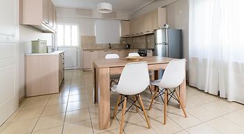 Elise Apartment Airport  by Airstay