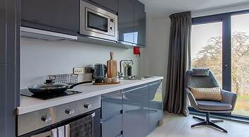 The Residence Coventry by Paymán Club