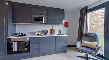 The Residence Coventry by Paymán Club