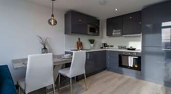 The Residence Coventry by Paymán Club