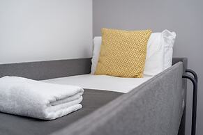 The Doctors Hoose Street Parking