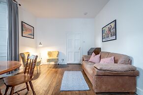 The Doctors Hoose Street Parking