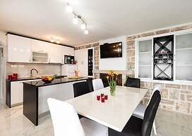 Holiday Home Dona Maria