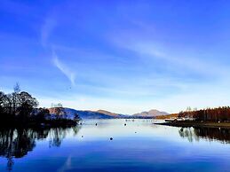 The Wee Studio For Two