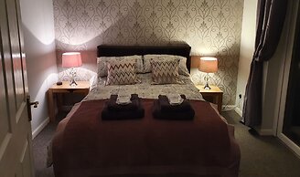 The Wee Studio For Two