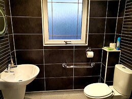 The Wee Studio For Two