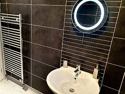 The Wee Studio For Two