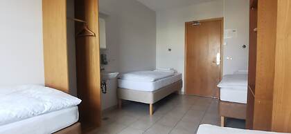 Guesthouse Eldhestar