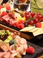 Kempinski Residences Guangzhou - Free shuttle between hotel and Exhibi