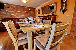 Stone House San Pelegrin