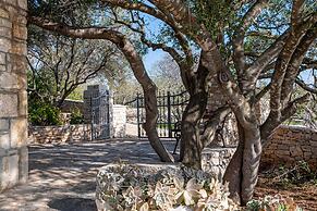 Stone House San Pelegrin