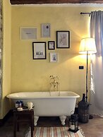 Cascina Bertolotto Wine Resort.