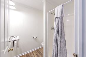 Southern Breeze Lodge