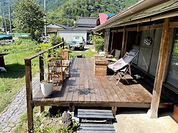 Guesthouse Voketto - Hostel