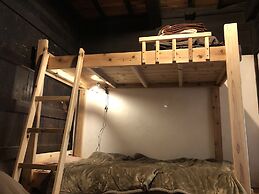 Guesthouse Voketto - Hostel